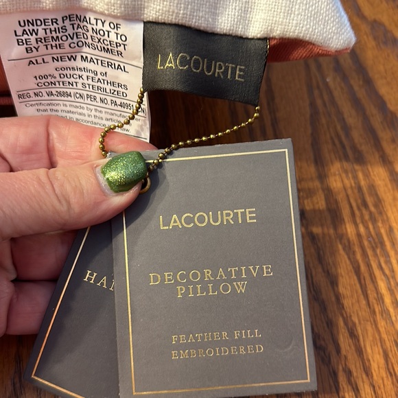 Lacourte Kuro Cotton 20" x 20"Decorative Pillow- Duck feathers & Embelli… - Picture 11 of 12